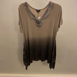Bella Earth Tone Ombré Short Sleeve Top Boho Teal Accents XXL Sharkbite Hem NWT
